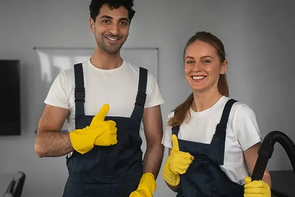 Osvežen nameštaj nakon dubinskog pranja u stanu u Beogradu